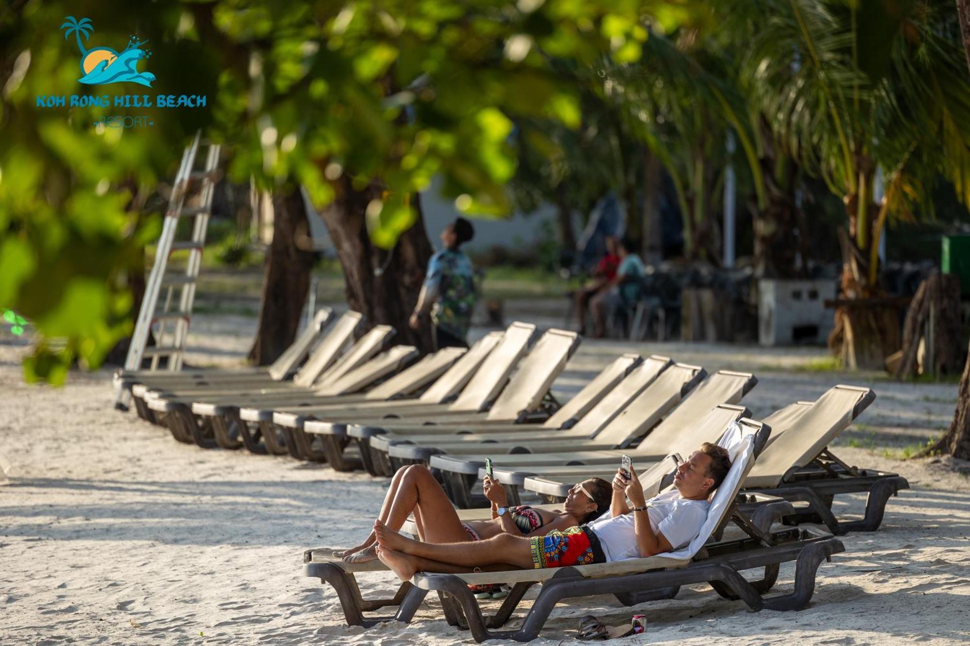 Koh Rong Hill Beach Resort Derm Tkov Village Exterior photo